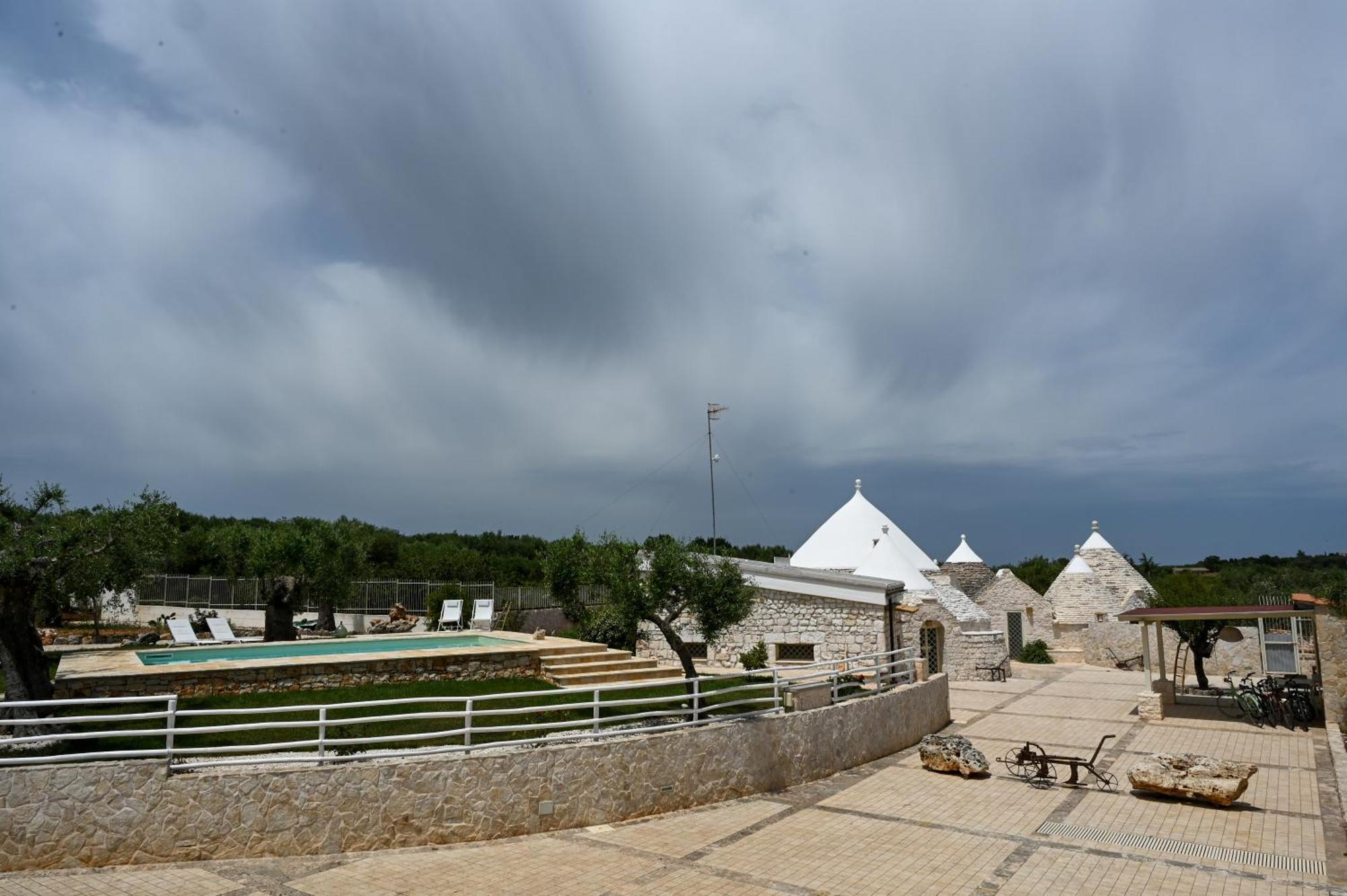 Trulli Lisanna - Apulian Hideaway With Pool Apartment Antonelli Екстериор снимка